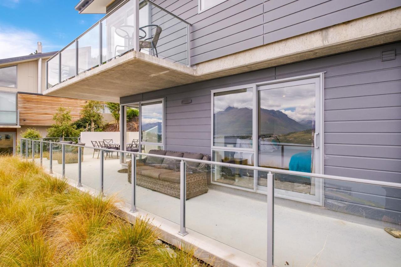 Queenstown Lake Views - Downstairs Apartment Esterno foto